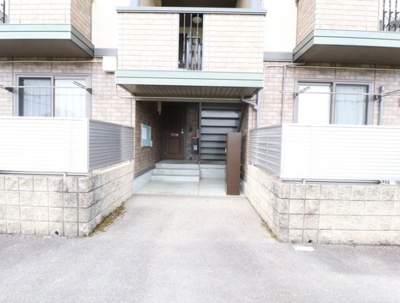 【エントランス】 | パルファンローズ | 【パルファンローズ】エントランス