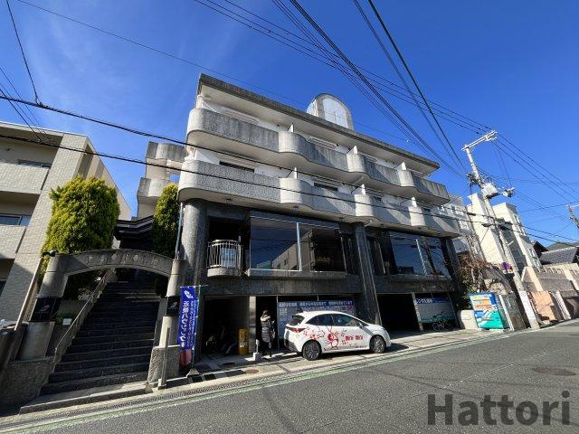 パクトールビル