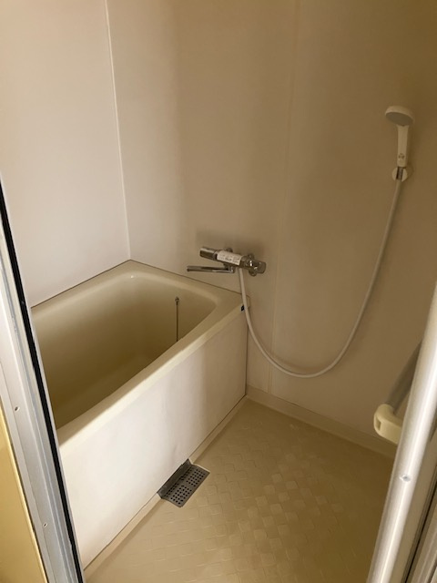 永代マンションの浴室