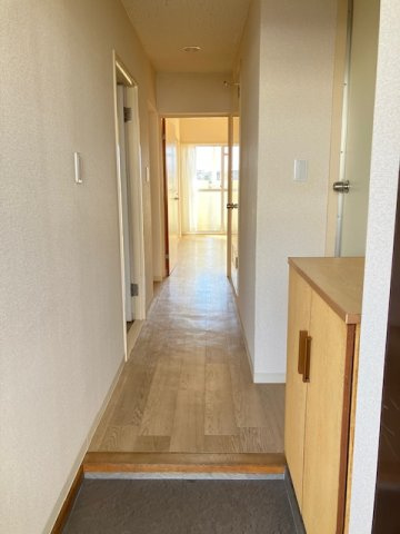 永代マンションの玄関