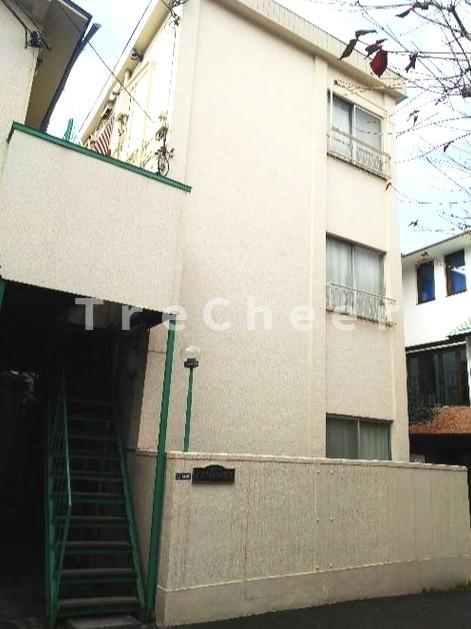 アゼリアハウスの外観