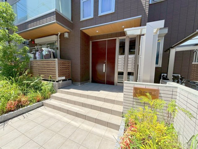 【エントランス】 | Ｄ－Ｒｏｏｍ上新庄