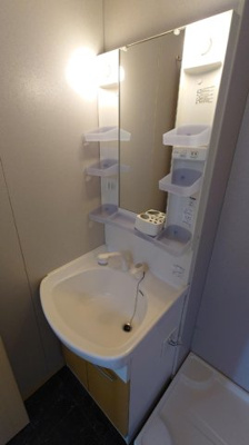 【洗面所】 | リビングタウン神原 B棟