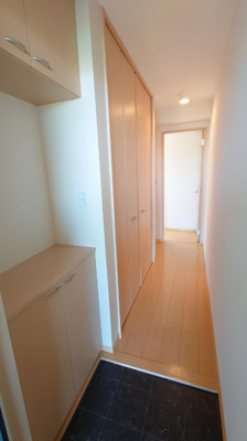 【玄関】 | リビングタウン神原 B棟