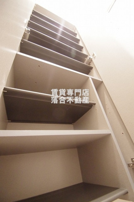 【収納】 | ブリューエン淵野辺 | たっぷり入るシューズ収納♪