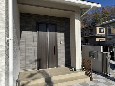 【玄関】 | 佐久市平賀中古住宅Ⅰ