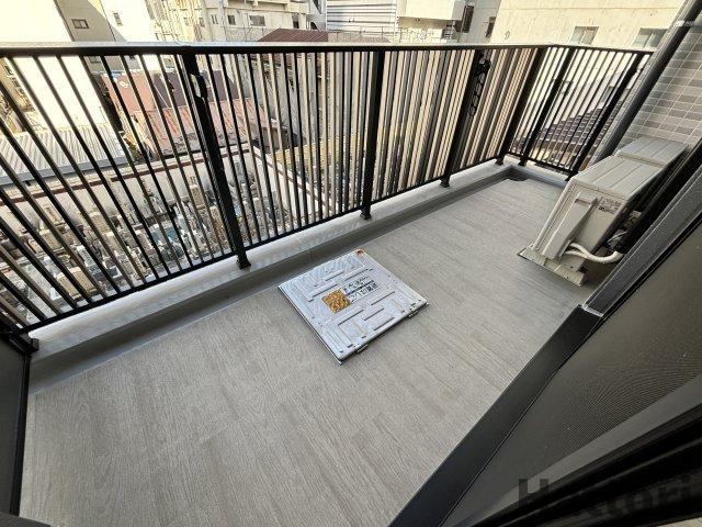 ルフォンプログレ南森町のバルコニー