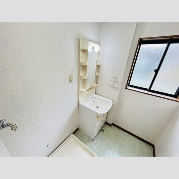 岡崎市矢作町字毛呂のアパートのその他