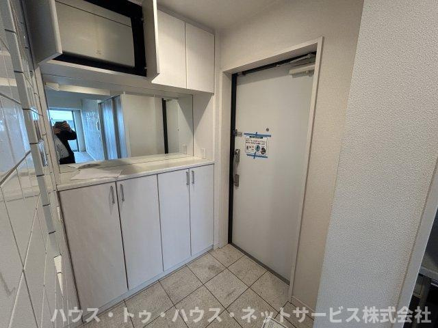 グランドルチェ5の玄関