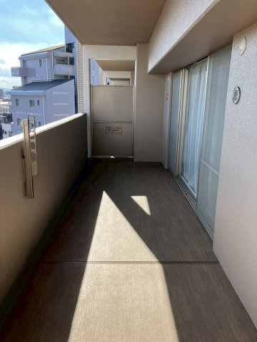 アルファステイツ中府のバルコニー