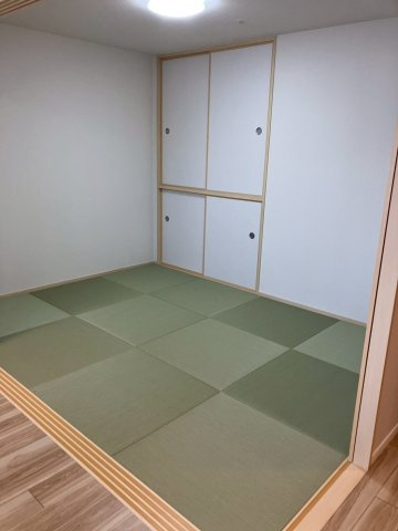 アルファステイツ中府の和室