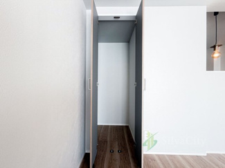 【収納】 | 大森フラワーマンション | クローゼット　ダイニング脇