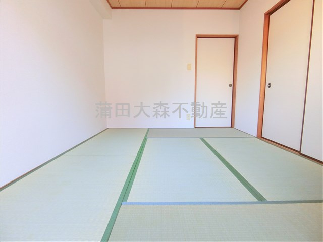 メゾンドゥラヴィの和室