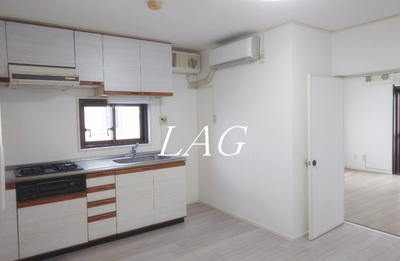 【居間・リビング】 | ＮＫＣ鶴間 | 洋室のお部屋です。