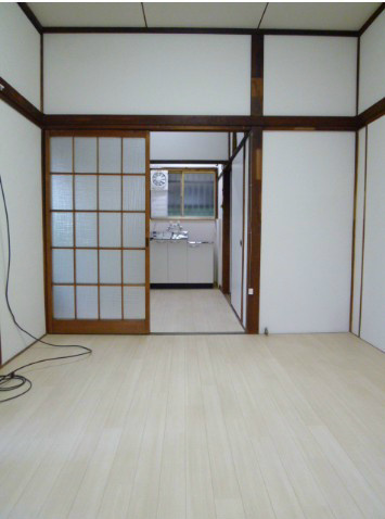 中野区大和町１丁目のアパートの寝室