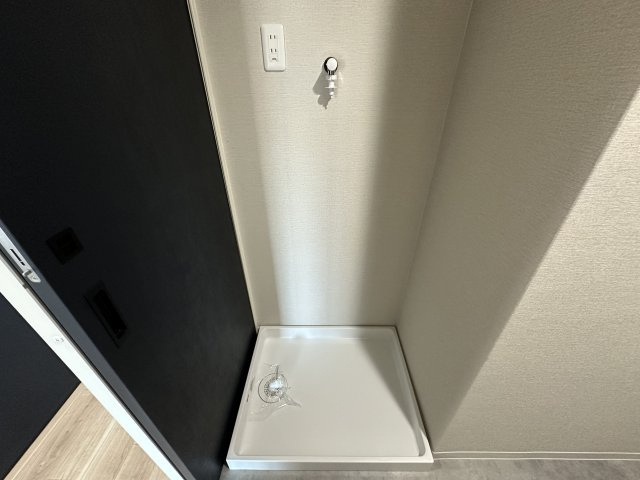 ネオハイツ西明石のランドリースペース