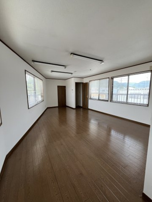 【内装】 | プラッツ滝沢