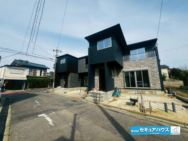 【本日ご案内可能】刈谷市野田町西屋敷　全2棟の前面道路含む現地写真|事前予約にて現地ご見学いただけます！お気軽にお問い合わせください♪
■株式会社　セキュアハウス■
住宅ローンに強く、知識、経験豊富なスタッフ在籍
お客様に寄り添い、ご成約後もサポート致します。　　　　