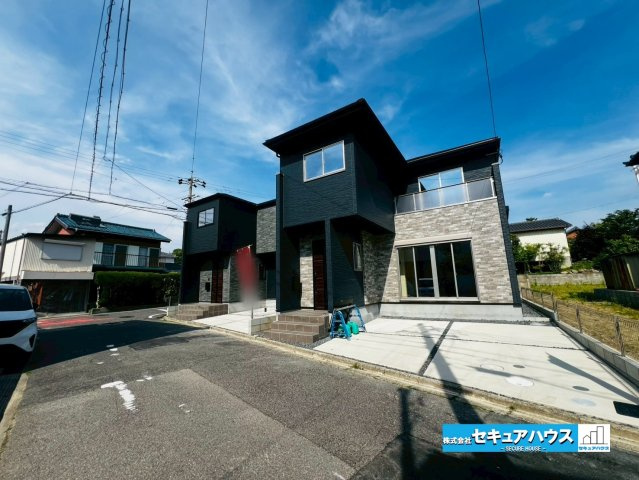 【本日ご案内可能】刈谷市野田町西屋敷　全2棟の前面道路含む現地写真|事前予約にて現地ご見学いただけます！お気軽にお問い合わせください♪
■株式会社　セキュアハウス■
住宅ローンに強く、知識、経験豊富なスタッフ在籍
お客様に寄り添い、ご成約後もサポート致します。　　　　