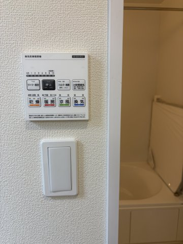 《仲介手数料無料》見沼区東大宮６丁目48-15新築一戸建てハートフルタウンの浴室