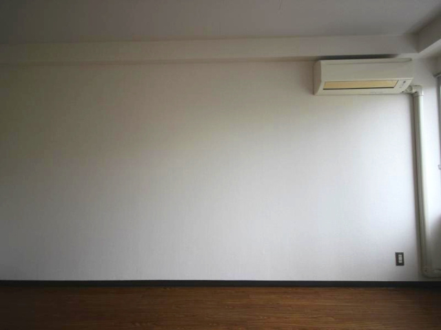 メゾンモアーの洋室