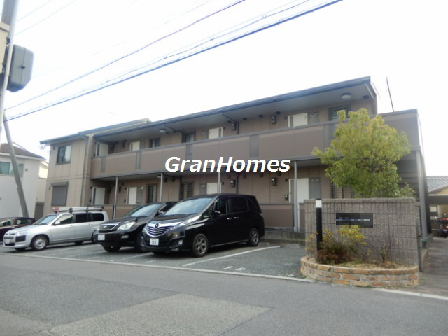 パルティーダ・イーストの外観