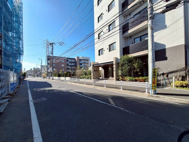 シュタインハウスの駐車場