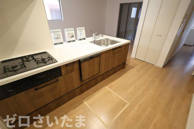 《仲介手数料無料》上尾市浅間台２丁目24-23新築一戸建てTerrechezのキッチン