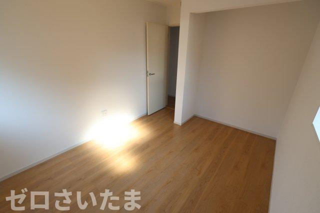 《仲介手数料無料》上尾市浅間台２丁目24-23新築一戸建てTerrechezの洋室|5.2帖