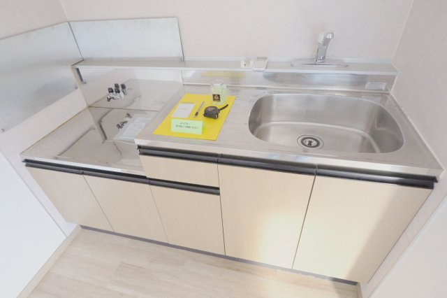 ウインディア西山本のキッチン