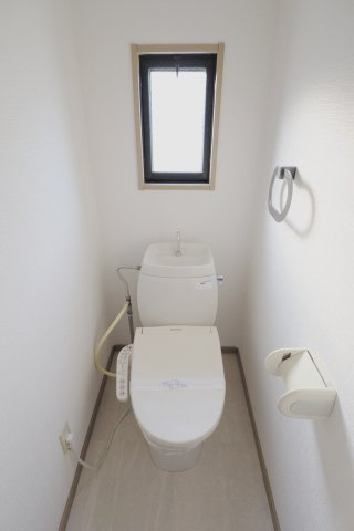 ウインディア西山本のトイレ