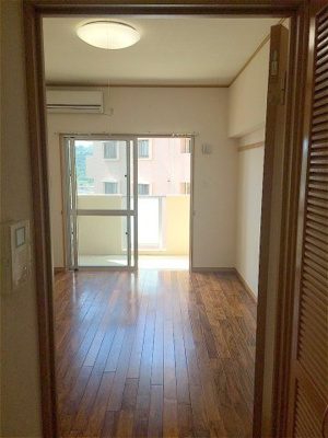 【洋室】 | シャインモリアキ | ※写真と現状が異なる場合がございます