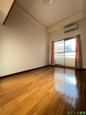 【洋室】 | レスポワル新町