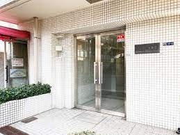 マルブン西新宿のエントランス