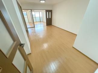 【居間・リビング】 | イプシロンＡ棟　312 | ※内観写真は従前契約者がご入居前（2023．11）撮影分