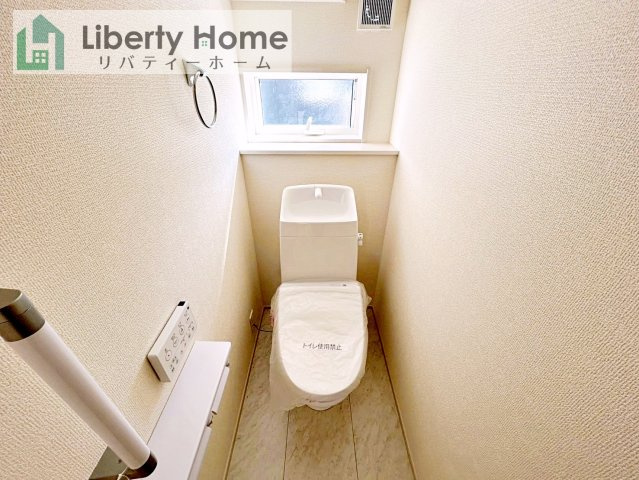 古河市諸川第13　新築戸建　１号棟のトイレ