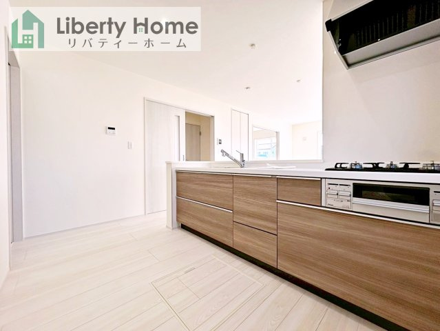 古河市諸川第13　新築戸建　１号棟のキッチン