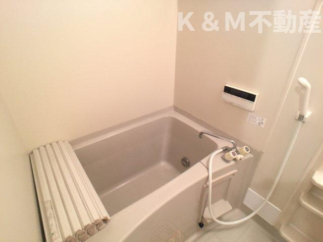 ロイヤルタウン泉　Ｃの浴室|類似間取り