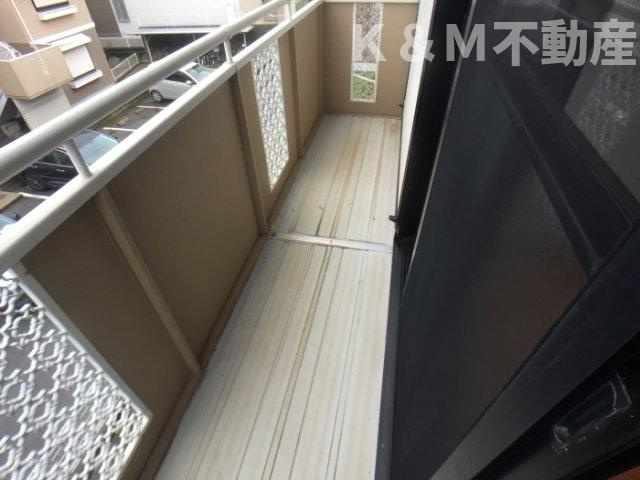 ロイヤルタウン泉　Ｃのバルコニー|類似間取り