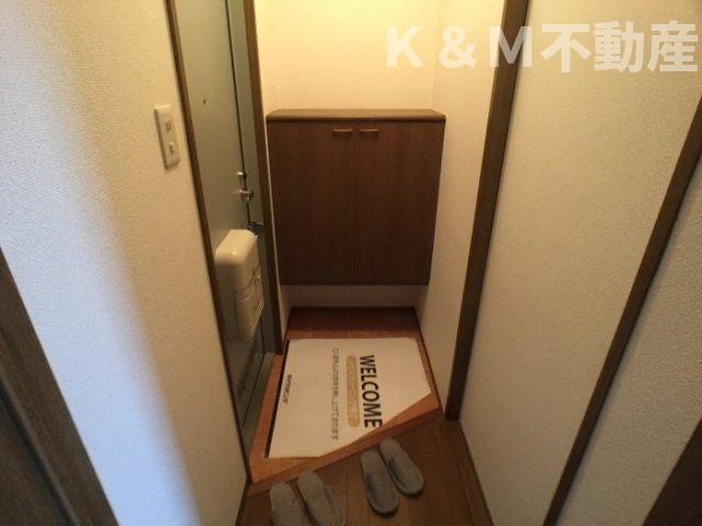 ロイヤルタウン泉　Ｃの玄関|類似間取り