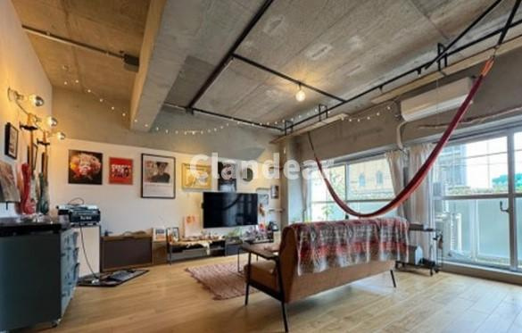 木場サニータウンの居間・リビング|ドキドキの新生活も、安心してスタート。ぴったりの住まいを見つけませんか？クランディアが一緒に住まい選びをサポートします‼　まずは、お気軽にお問合せください　＃クランディア