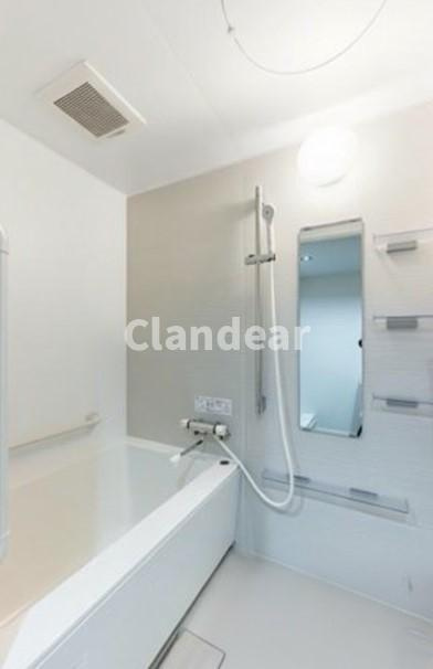 木場サニータウンの浴室|ドキドキの新生活も、安心してスタート。ぴったりの住まいを見つけませんか？クランディアが一緒に住まい選びをサポートします‼　まずは、お気軽にお問合せください　＃クランディア