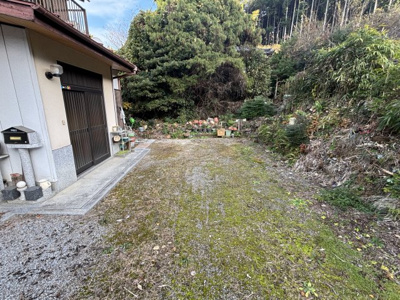 【庭】 | 笠間市福原5LDK中古住宅