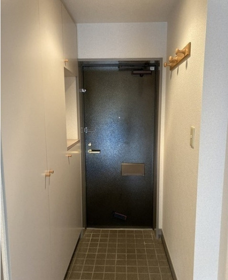 クリア砧公園　アップライトピアノ相談　エレベータ―　オートロック　の玄関