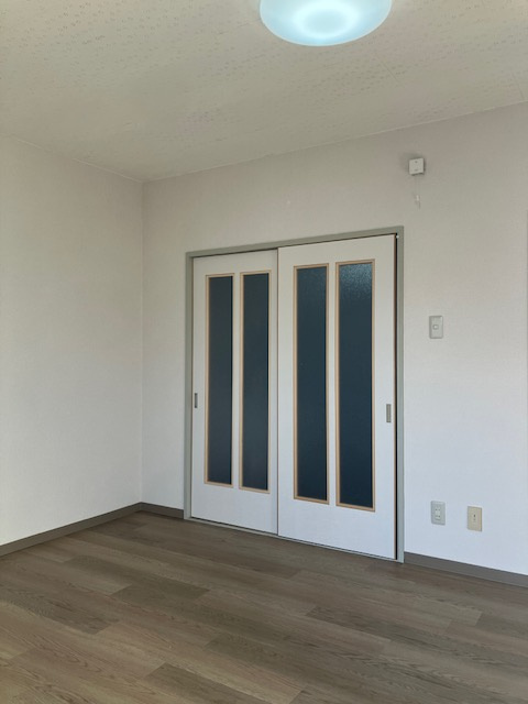 神部ハイツの居間・リビング