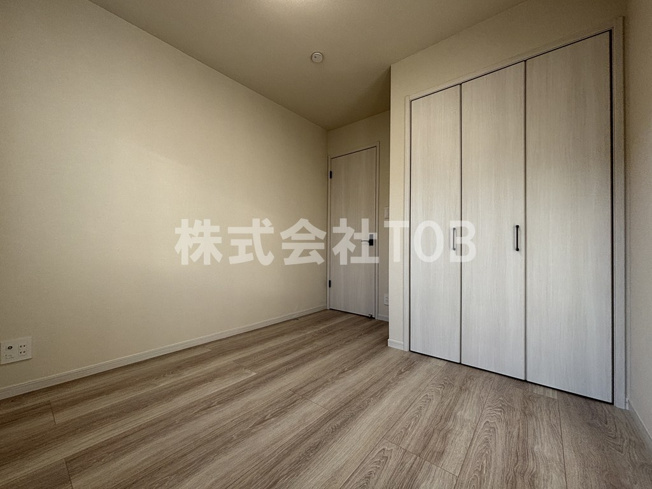 【洋室】 | Ｖｉｌｌａ　Ｍｏｎｔｅ　Ｔｅｓｏｒｏ | 洋室4.7帖