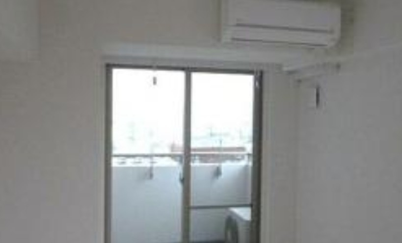 ライジングプレイス浅草イーストの内装