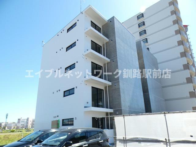 グレイス・レクシアの外観