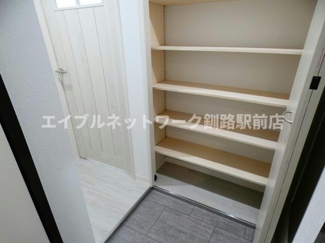 グレイス・レクシアの玄関