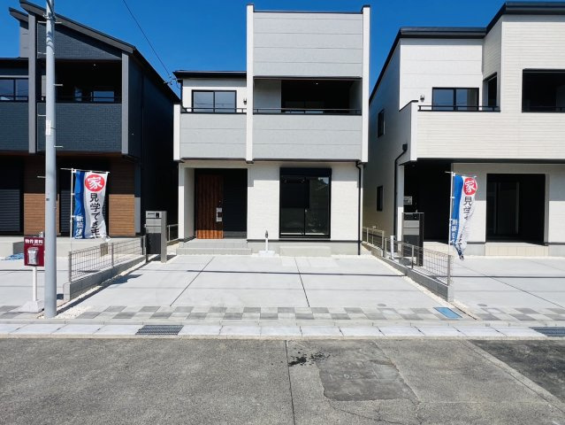 半田市花田町1丁目21番、22番『仲介手数料無料』新築戸建て